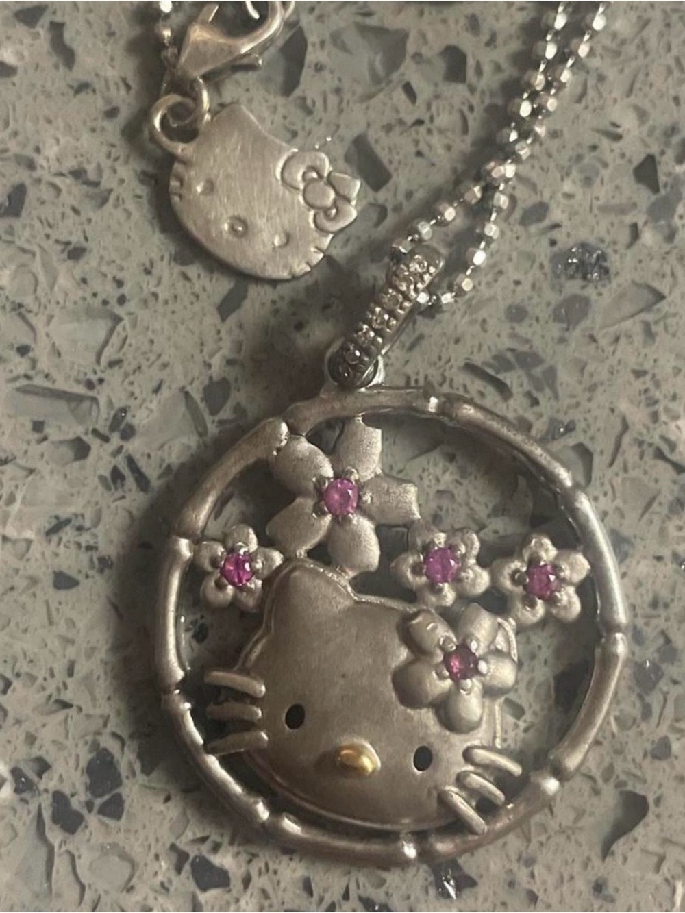 Kimora lee Simmons hello kitty kawaii pendant necklace